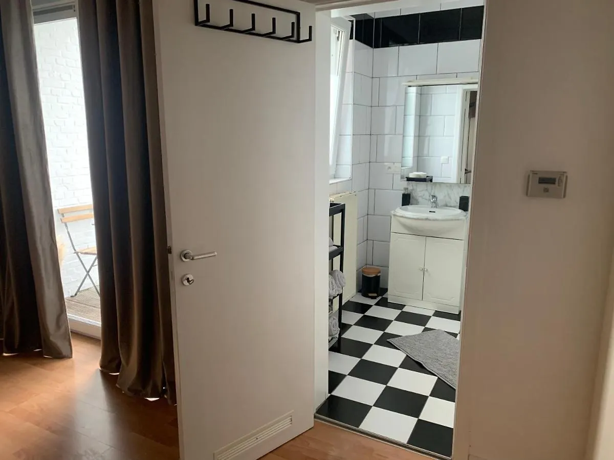 Coco'S Place Antwerp Apartment